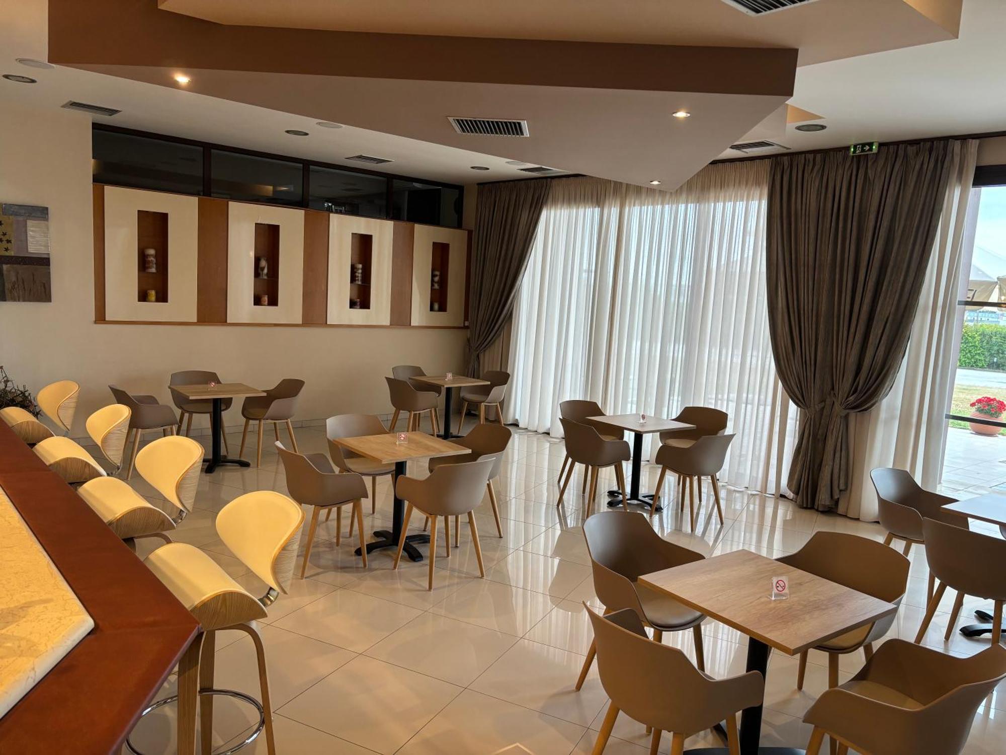 Achillio Hotel Komotini Exterior photo